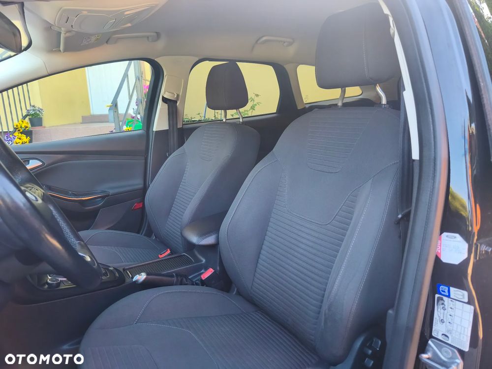Ford Focus 1.0 EcoBoost Connected - 12