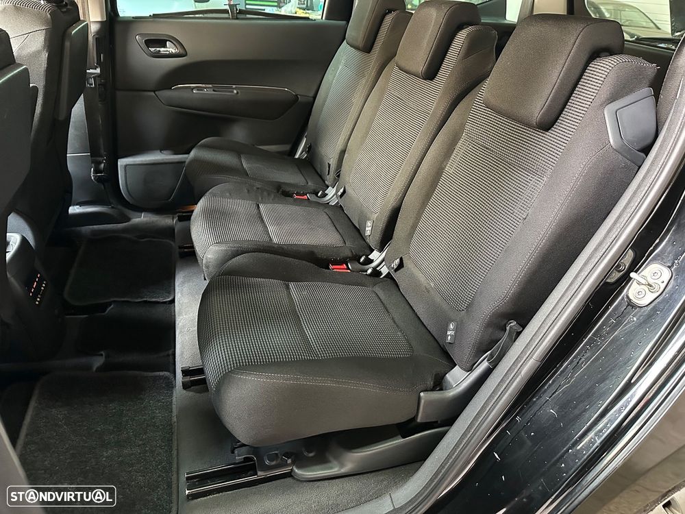Peugeot 5008 1.6 HDi Sport CMP6 - 15