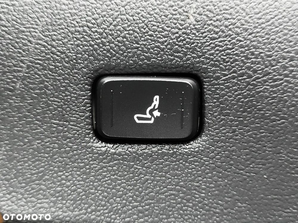 Toyota Corolla 1.8 Hybrid GR Sport - 27