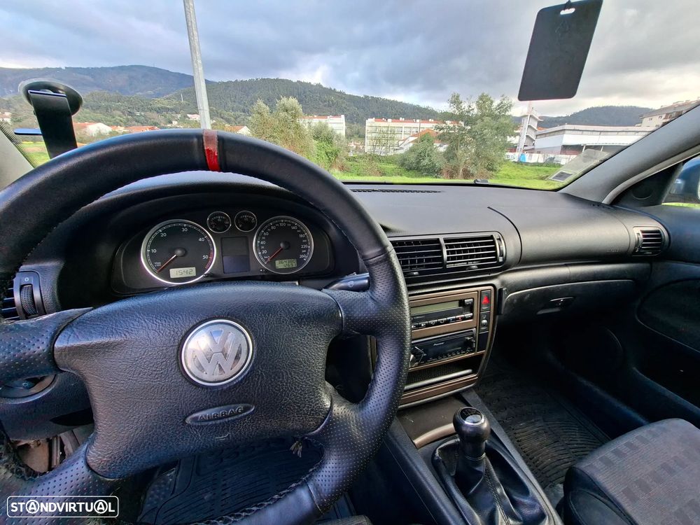 VW Passat Variant 1.9 TDi Comfortline - 12