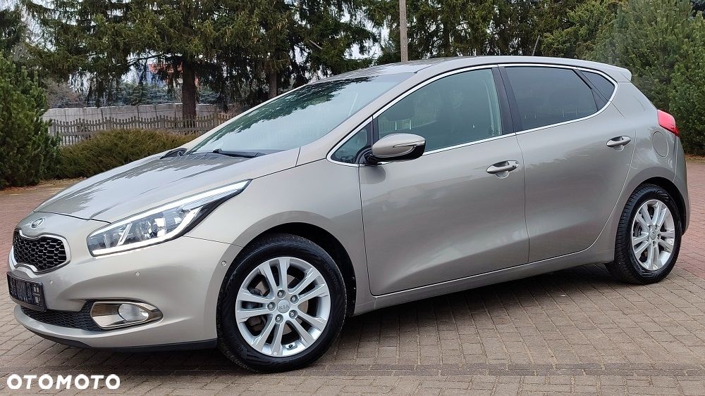 Kia Ceed 1.6 GDI XL - 11