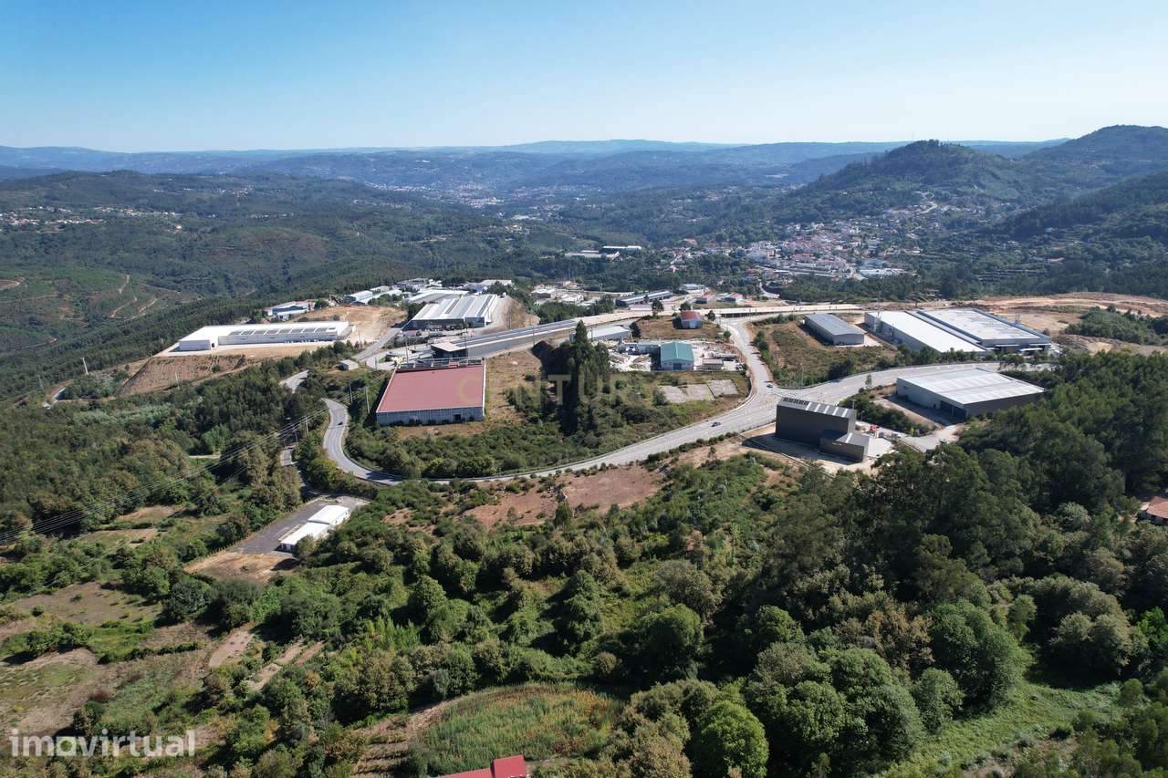 Terreno Industrial c/ projecto aprovado - Z. I. Monte Cavalo, Vouzela - Grande imagem: 2/13