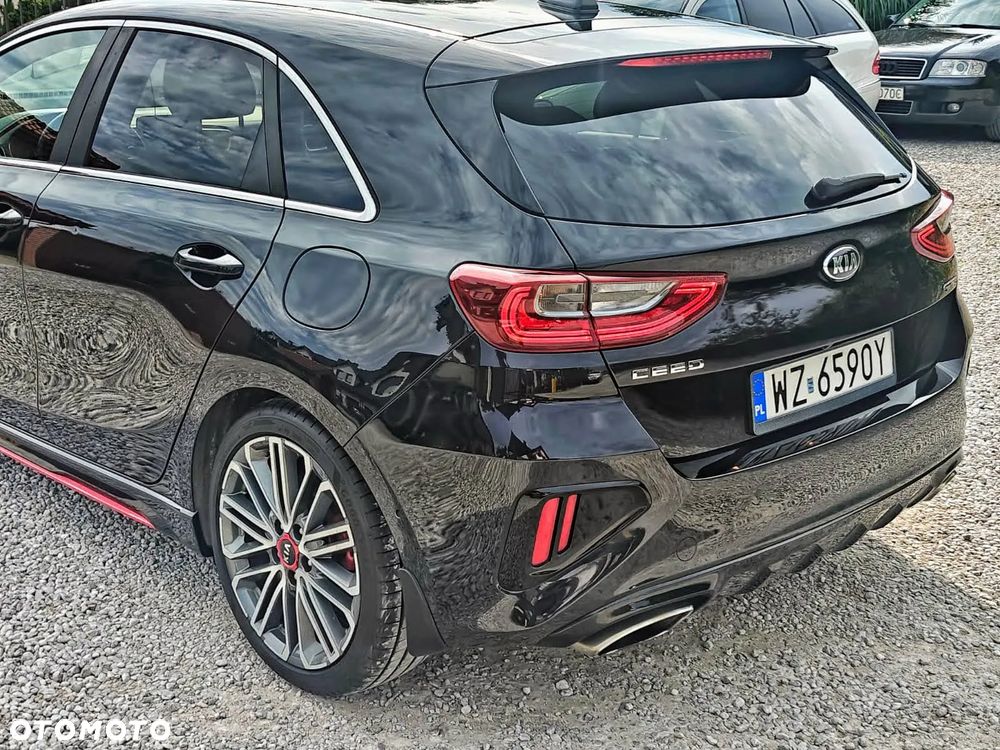 Kia Ceed 1.6 T-GDI GT - 10