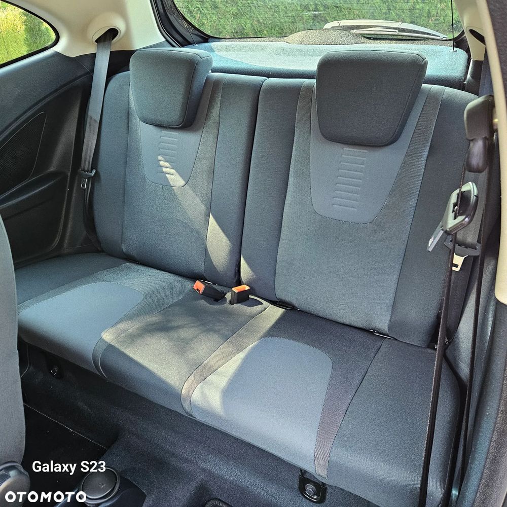 Ford KA 1.2 Ambiente - 18