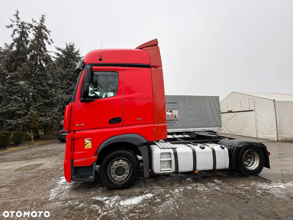 Mercedes-Benz ACTROSS MP4 - 3