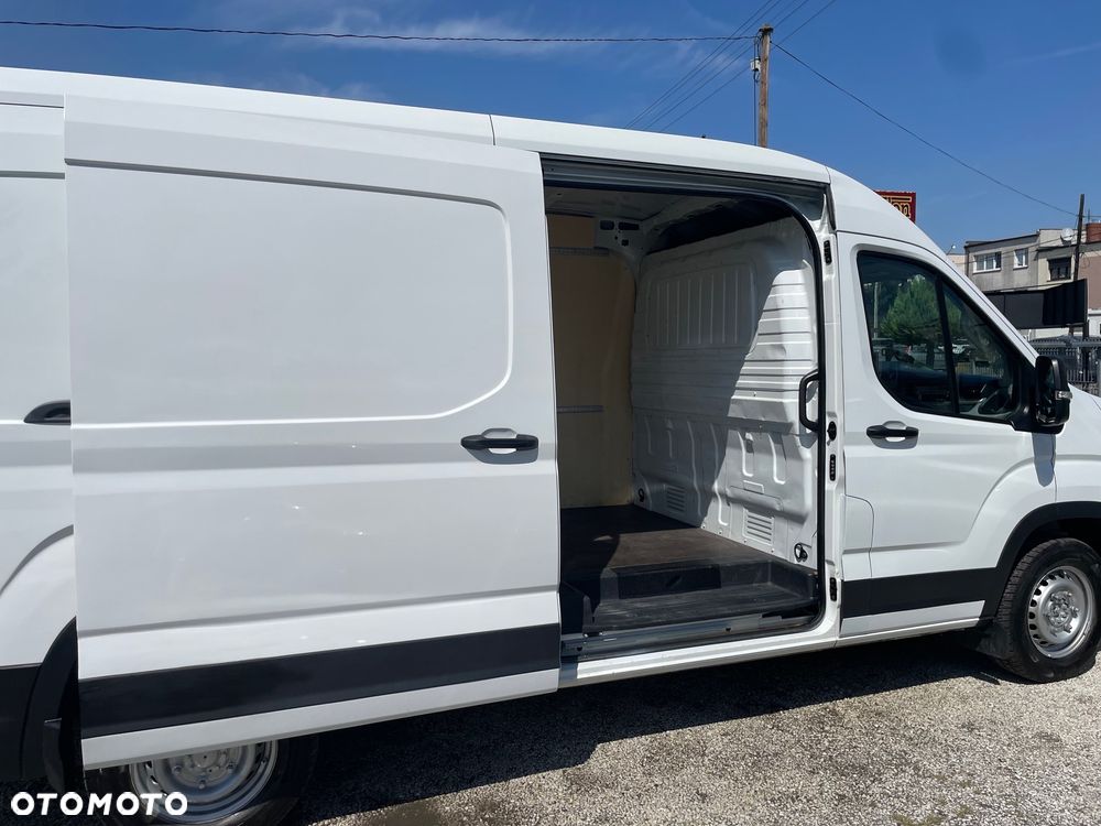 Maxus DELIVER 9 - 6