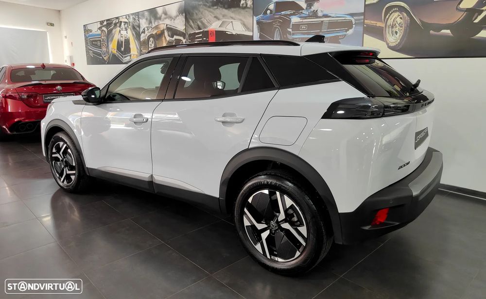 Peugeot 2008 1.2 PureTech Allure - 9