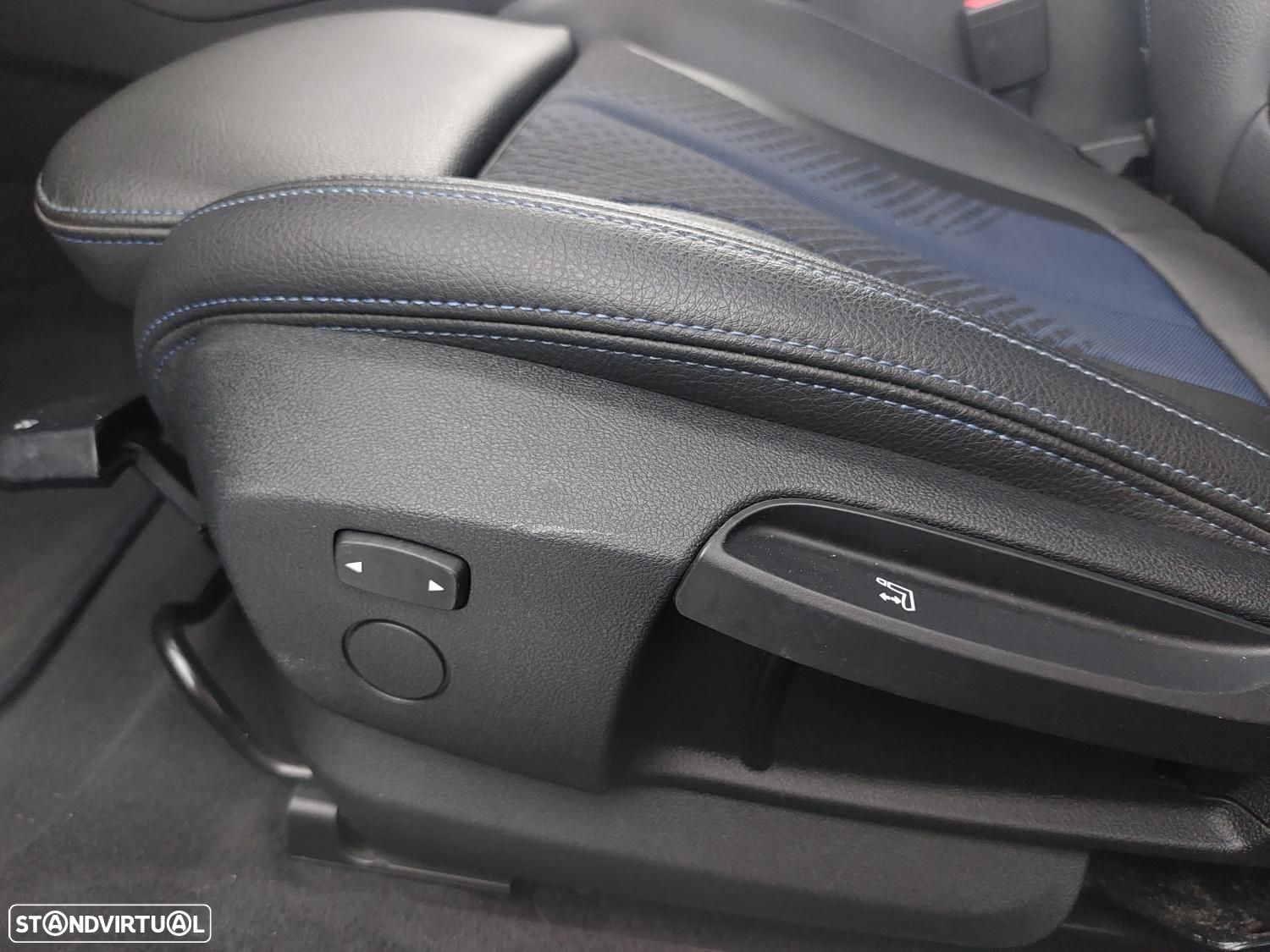 BMW 216 Gran Coupé d Pack Desportivo M - 24