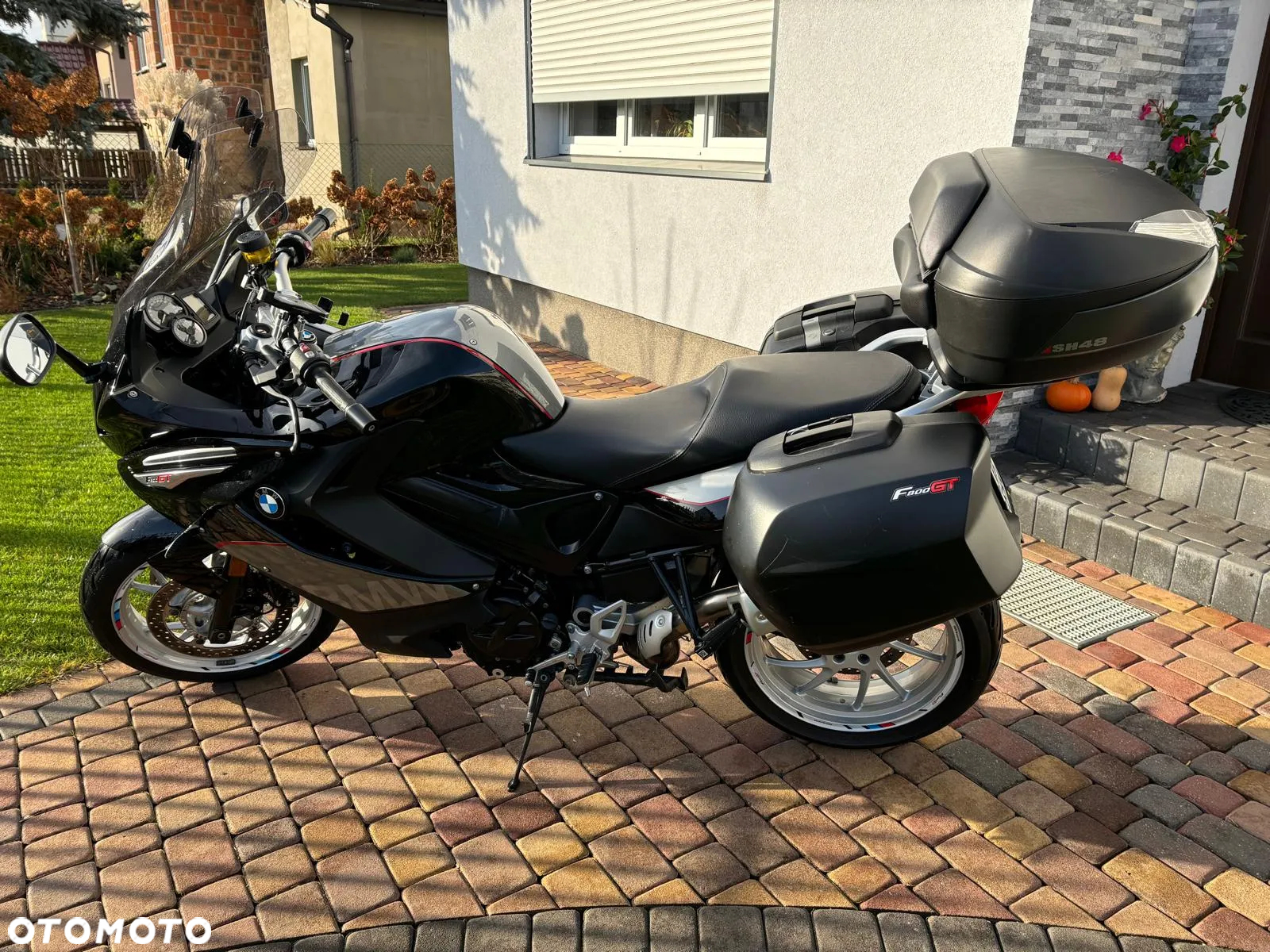 BMW F - 5