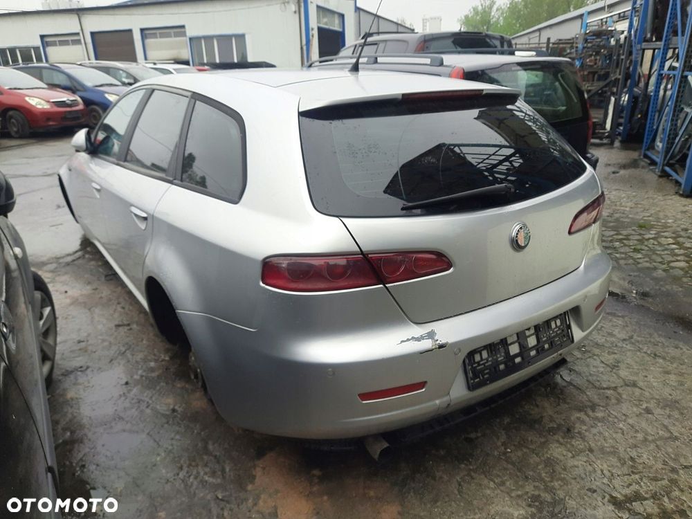 Alfa Romeo 159 1,9 JTD 120KM DIESEL 2005-2011 R 5 DRZWI CZĘŚCI - 4