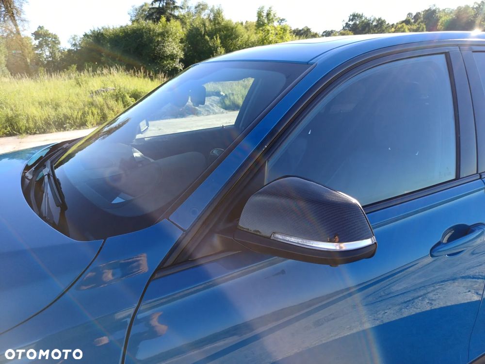 BMW Seria 3 335i M Sport - 11