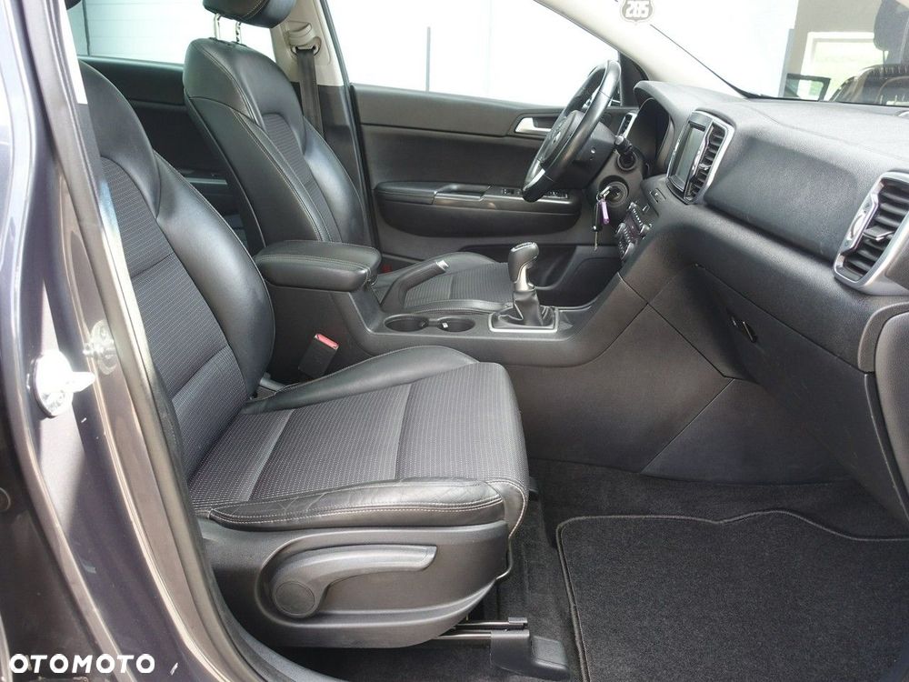 Kia Sportage - 14