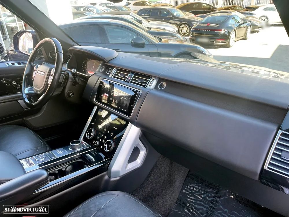 Land Rover Range Rover P400e Plug-in Vogue - 41
