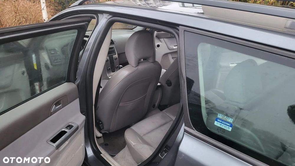 Volvo V50 2.0D Momentum - 17