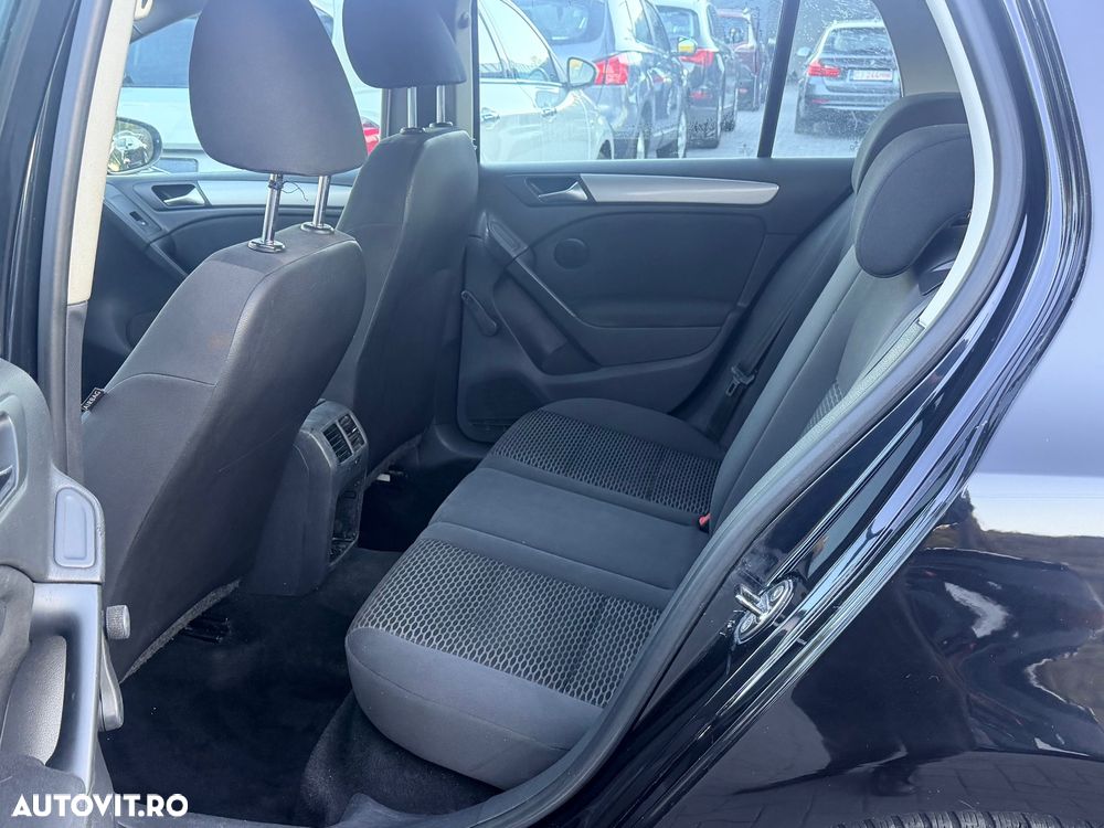 Volkswagen Golf 1.6 TDI DPF Style - 13