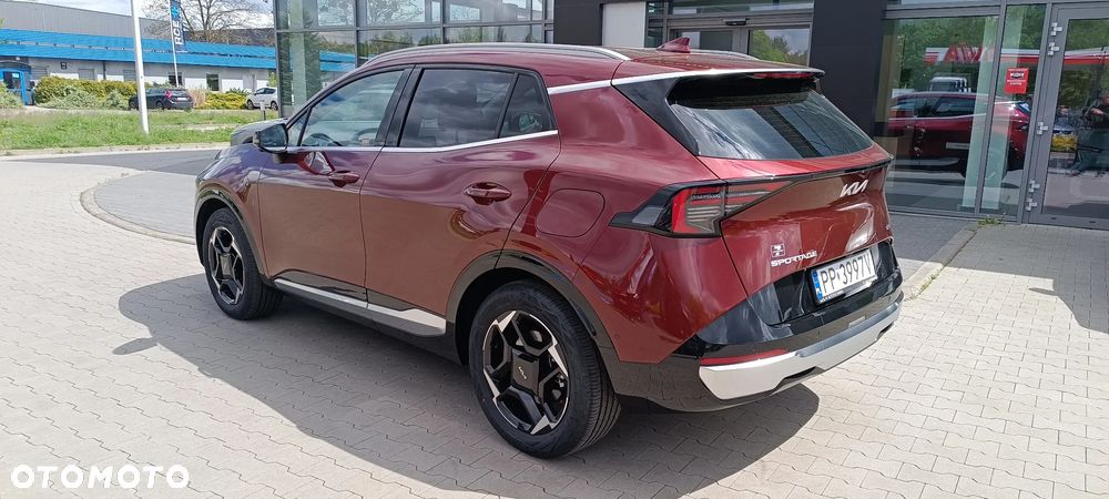 Kia Sportage 1.6 T-GDI HEV Business Line 2WD - 2