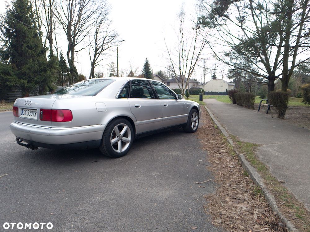 Audi A8 - 3
