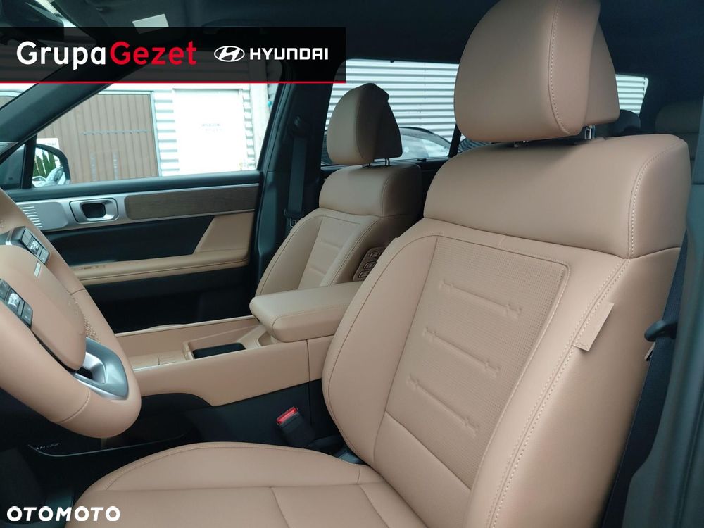 Hyundai Santa Fe - 8
