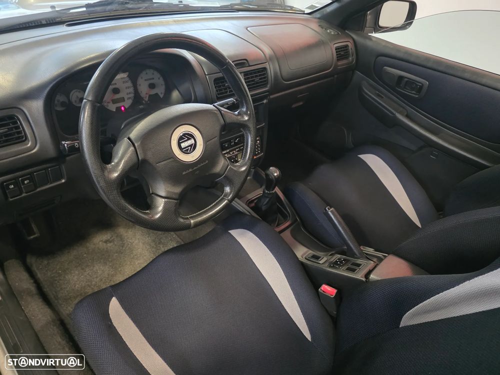 Subaru Impreza 2.0 GT 4x4 AC+TA+ABS - 10