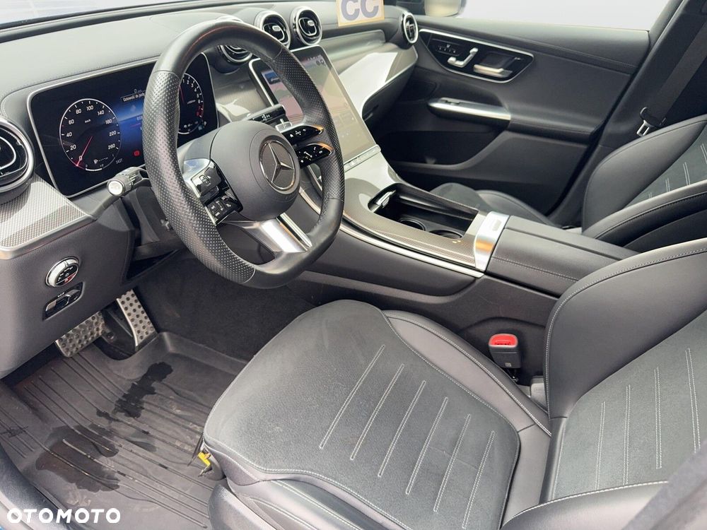 Mercedes-Benz GLC - 11