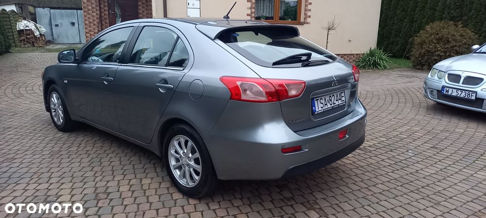 Mitsubishi Lancer - 4