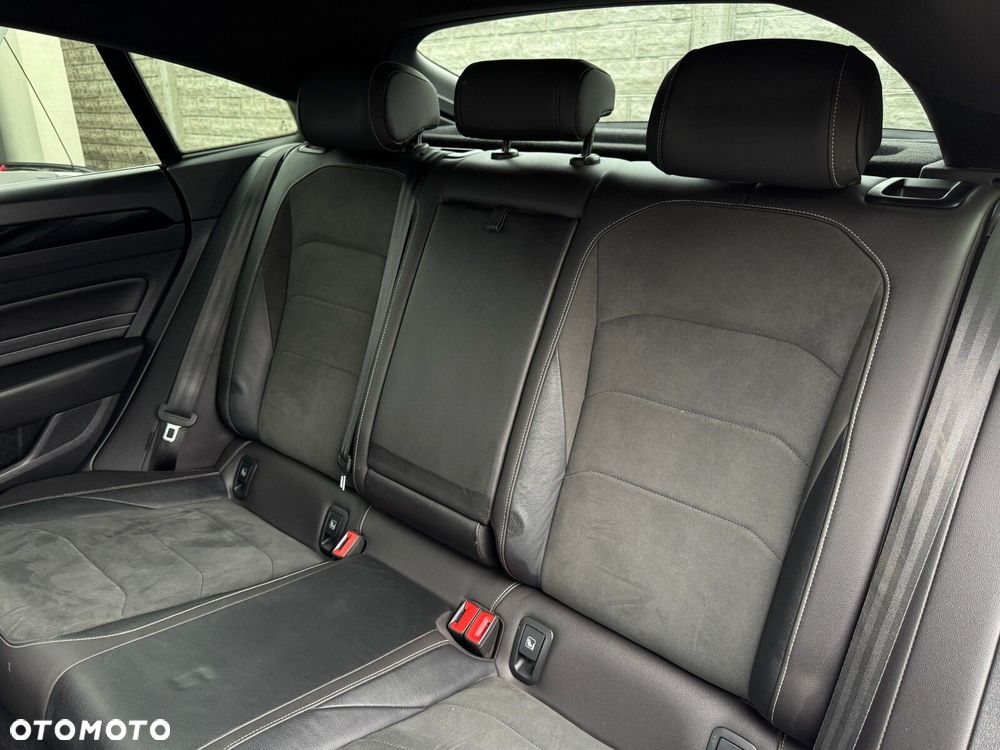Volkswagen Arteon 2.0 TSI R-Line DSG - 15
