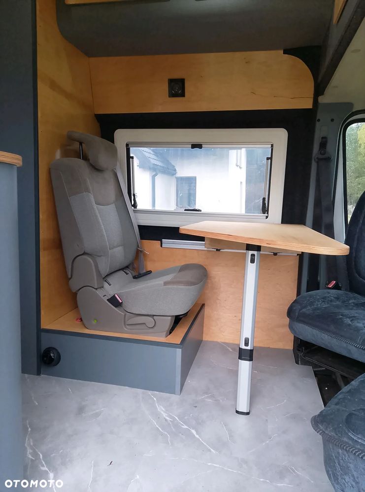 Ford Transit - 8