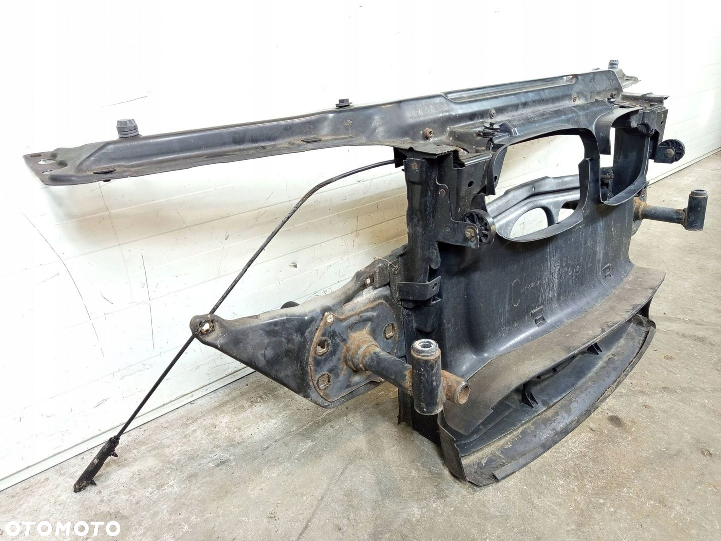 PAS PRZEDNI OSŁONA WZMOCNIENIE BMW 3 E46 - 4