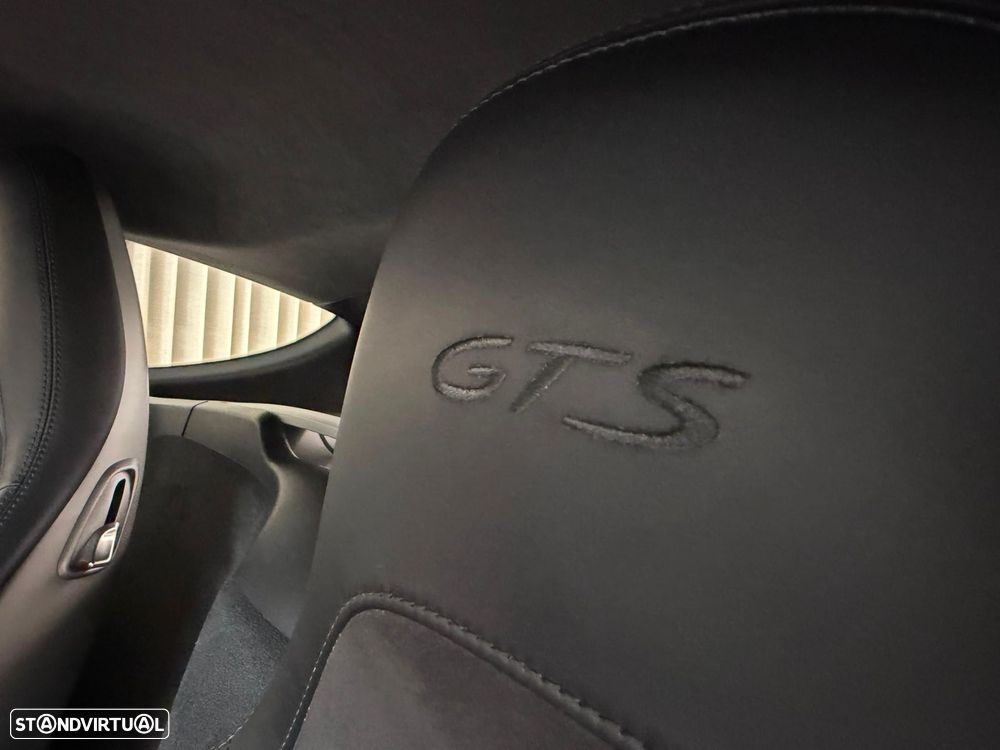 Porsche 718 Cayman 2.5 GTS PDK - 16