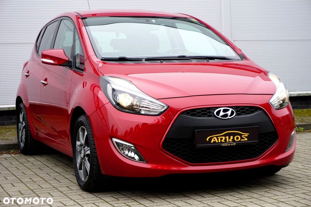 Hyundai ix20 1.4 Premium blue - 11