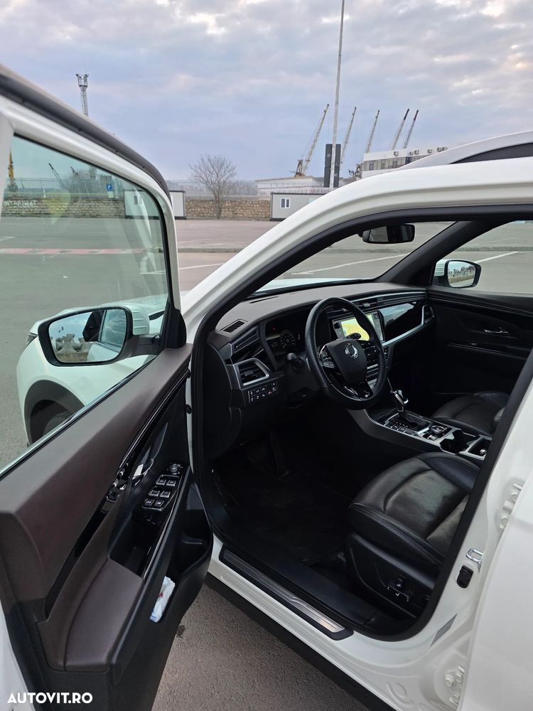 SsangYong Korando 1.5 GDI Turbo AT Premium - 9