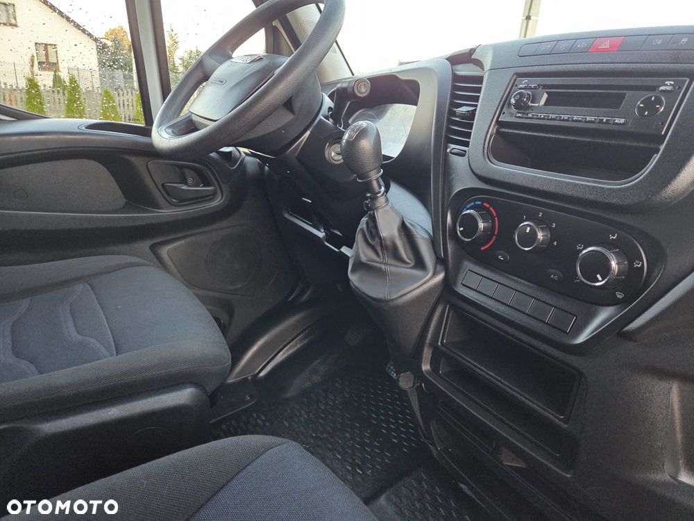 Iveco 35S14 KONTENER KLIMA TEMPOMAT WINDA DO JAZDY - 11