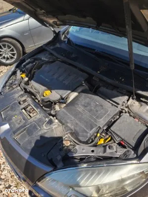 Renault Megane 1.9 dCi FAP Grandtour Avantage - 10