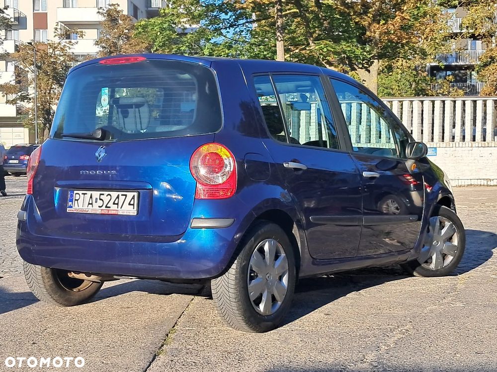 Renault Modus 1.6 16V Dynamique - 12