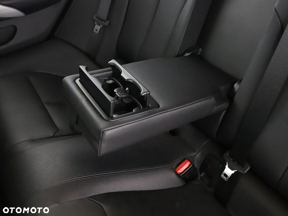 BMW Seria 4 420d xDrive Luxury Line - 39