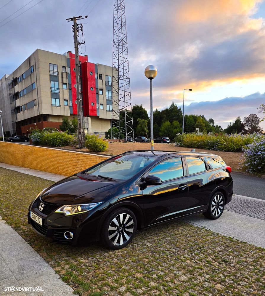 Honda Civic Tourer 1.6 i-DTEC Elegance - 1