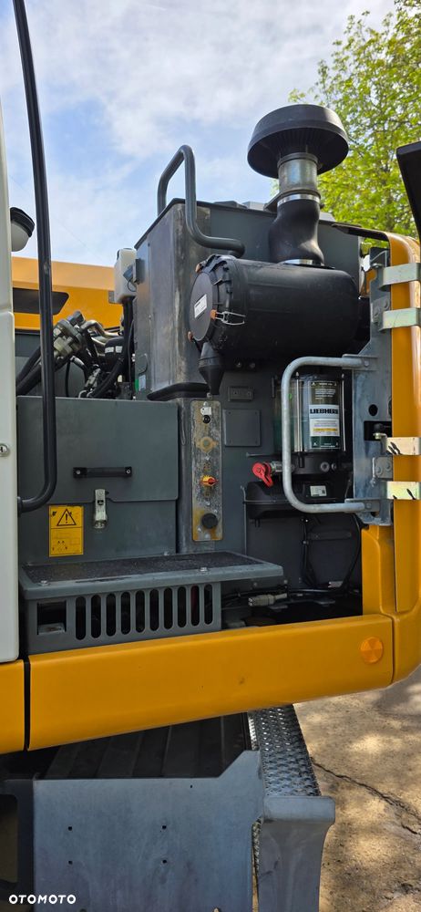 Liebherr A 914 COMPACT - 9