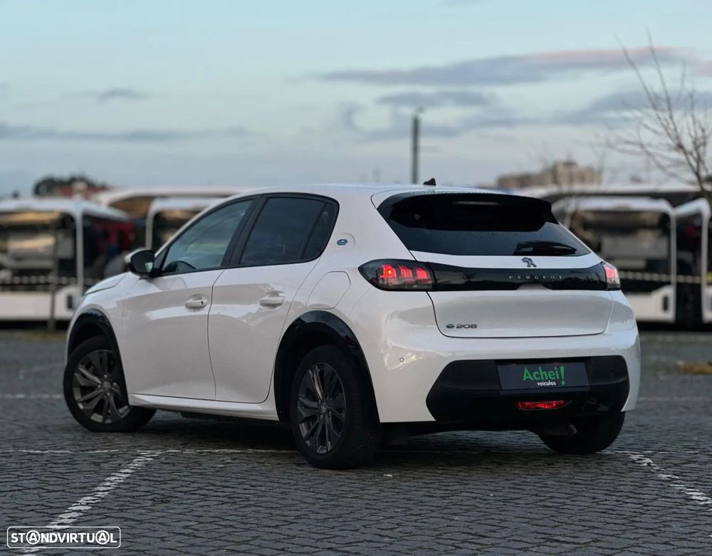 Peugeot e-208 - 7