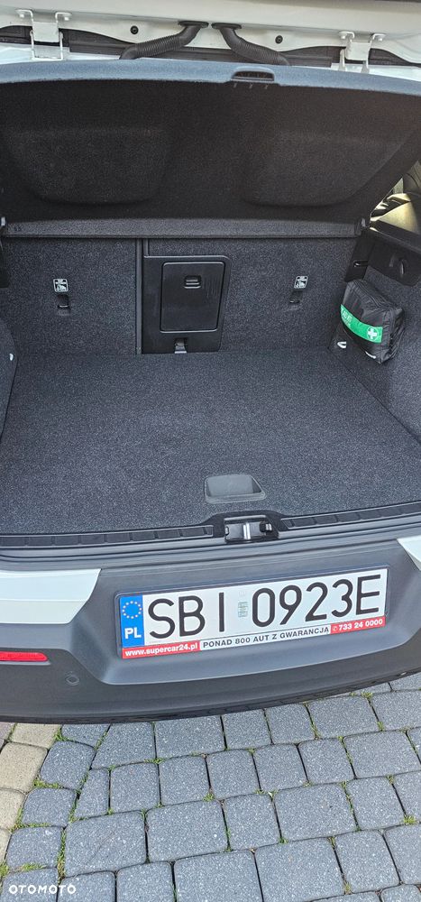 Volvo XC 40 T3 R-Design - 5