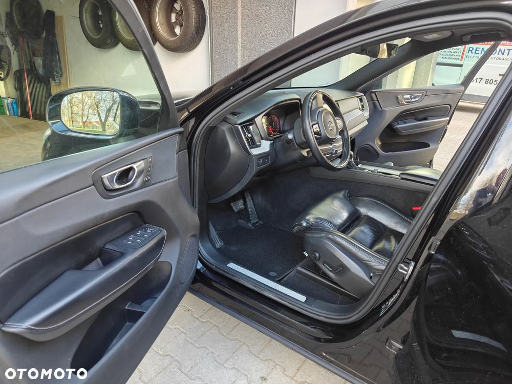 Volvo XC 60 D5 AWD Inscription - 14