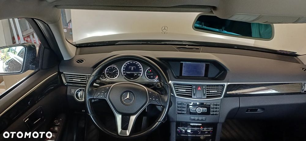 Mercedes-Benz Klasa E 220 CDI BlueEff Avantgarde - 18
