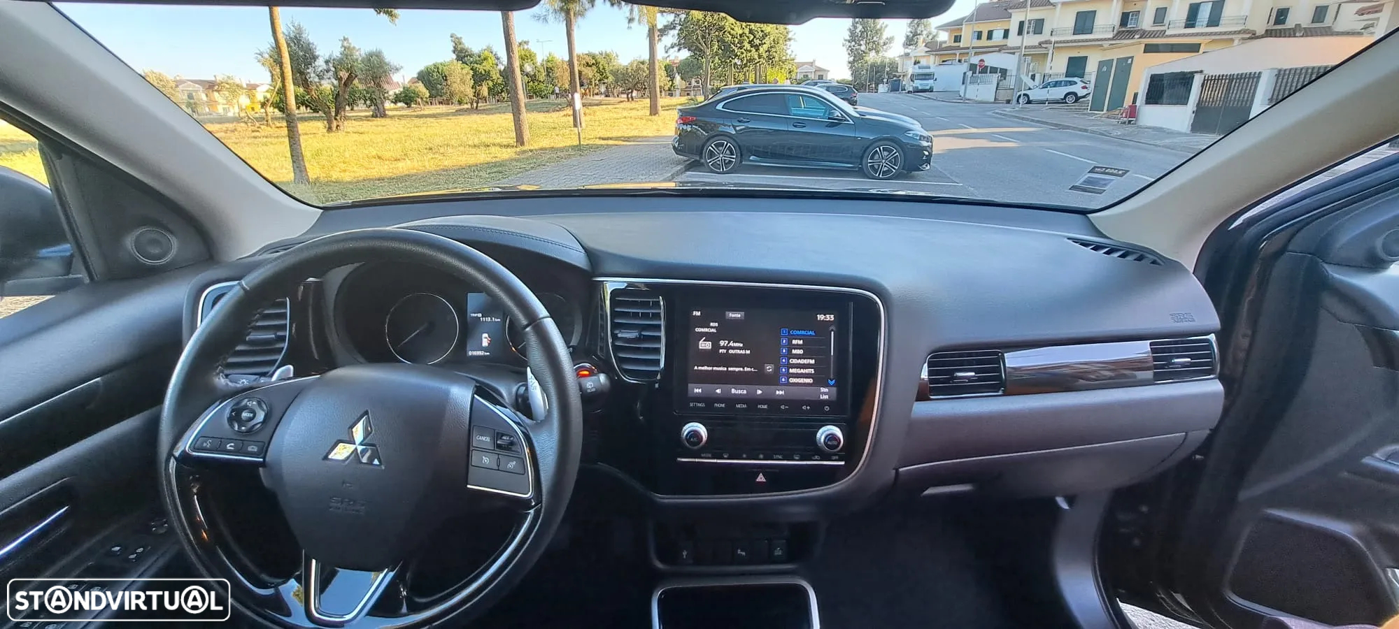 Mitsubishi Outlander 2.0 Kaiteki CVT - 14