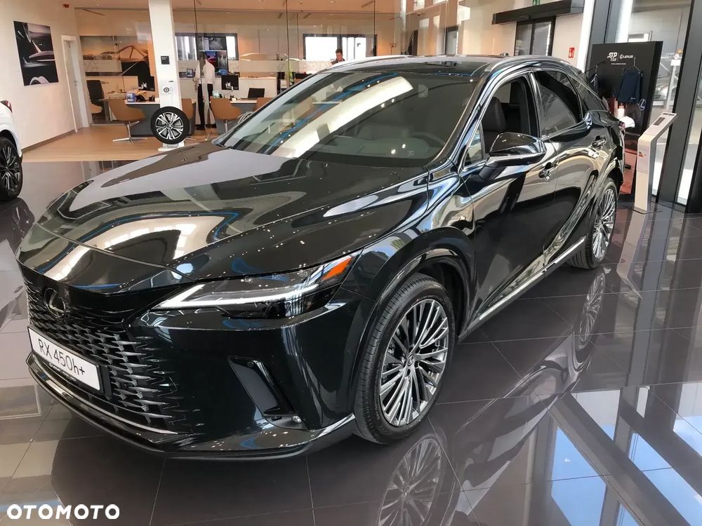 Lexus RX 450h+ Omotenashi - 3