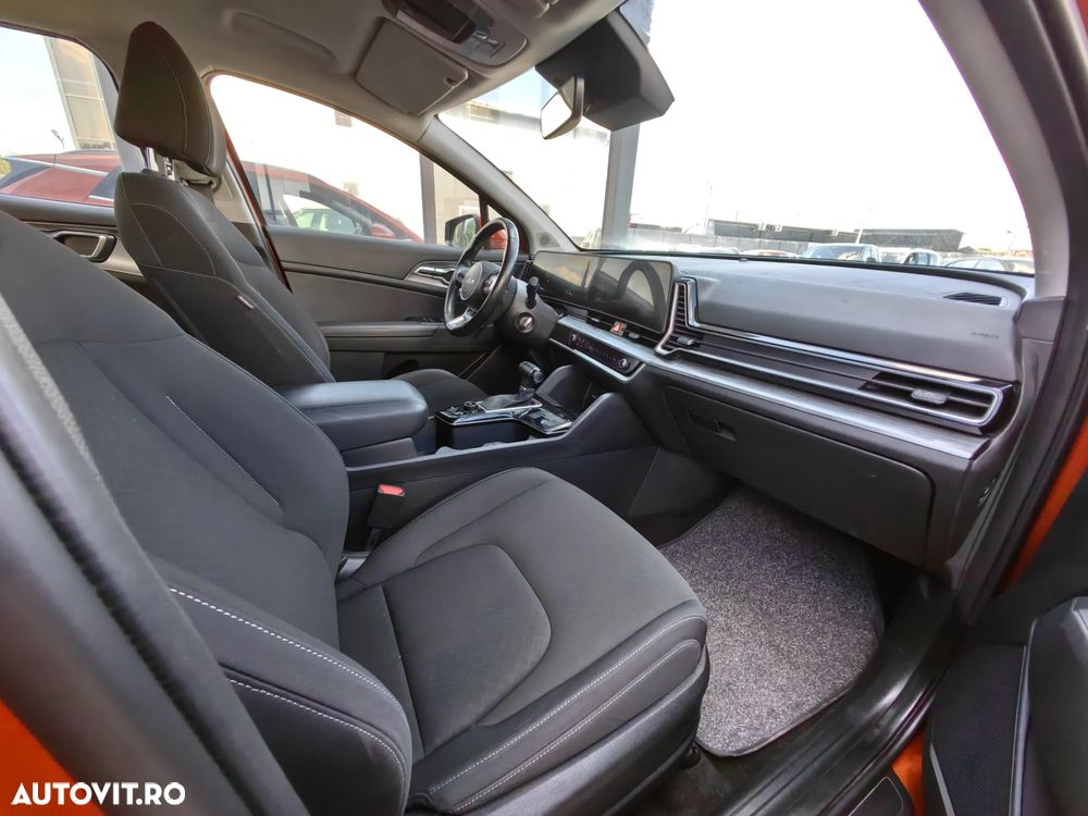 Kia Sportage 1.6 DSL MHEV 7DCT HP 4x2 Business Line - 19