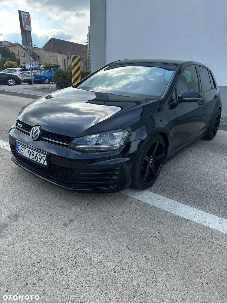 Volkswagen Golf GTD 2.0 TDI SCR DSG - 2