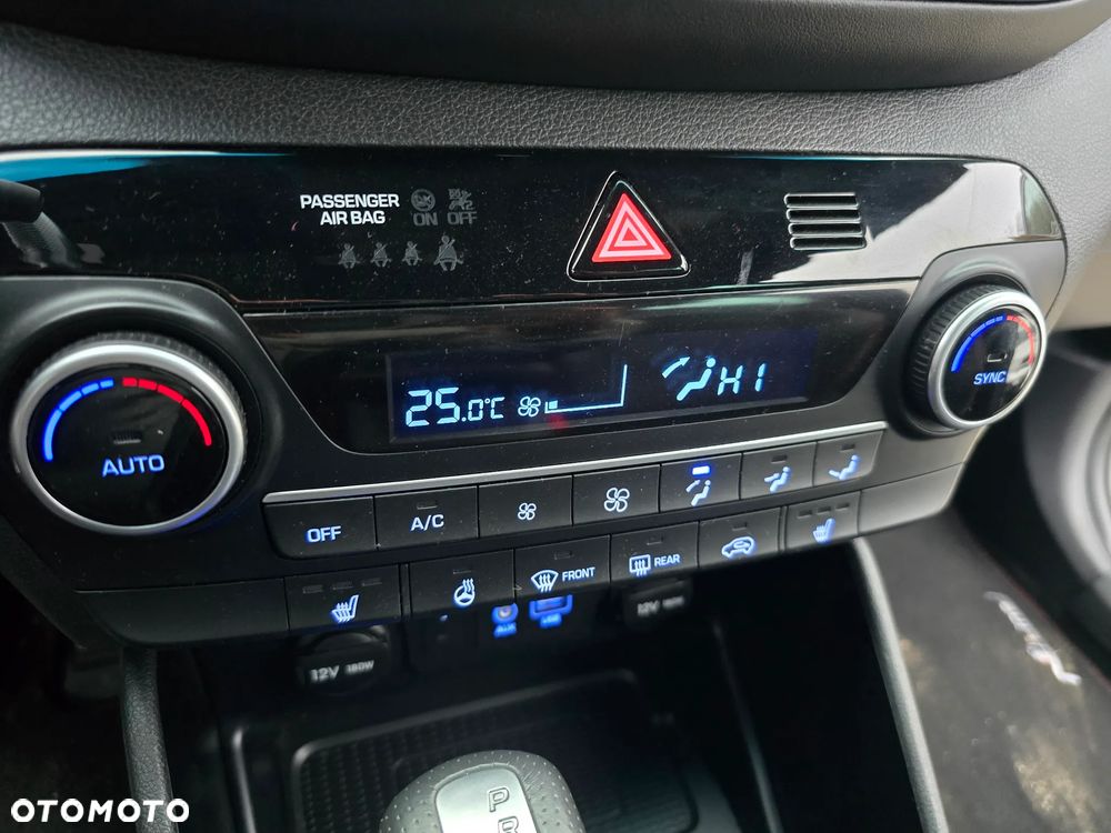 Hyundai Tucson - 32