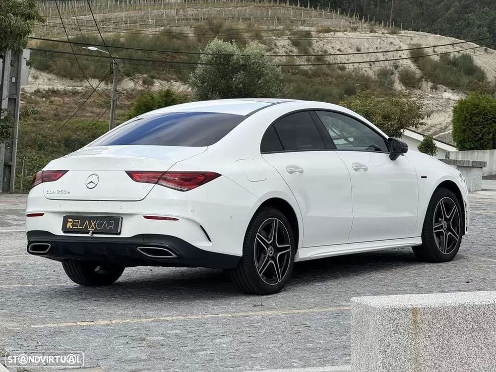 Mercedes-Benz CLA 250 e - 11