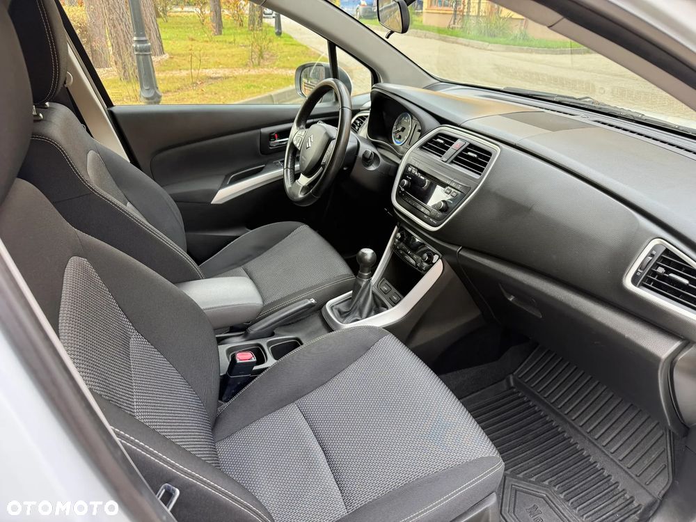 Suzuki SX4 - 29