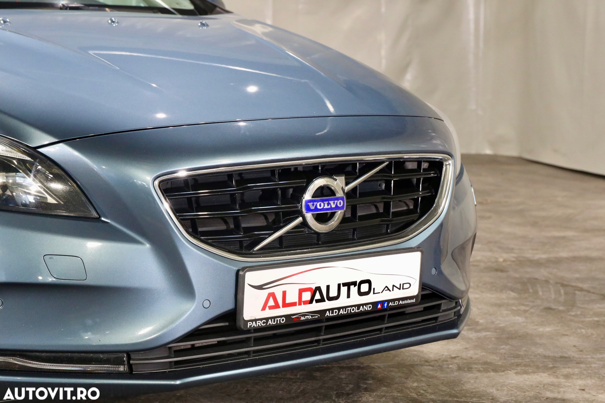 Volvo V40 D2 - 30