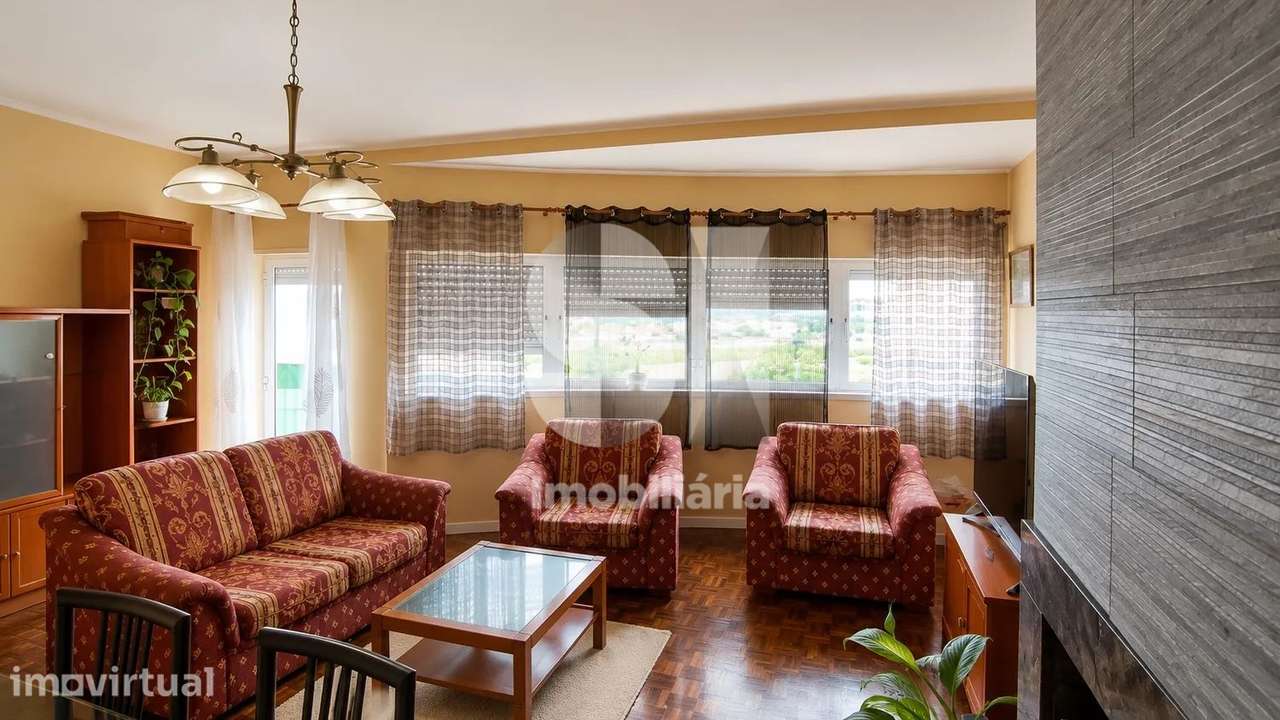 Apartamento T3 com Garagem e Sótão - Grande imagem: 3/21
